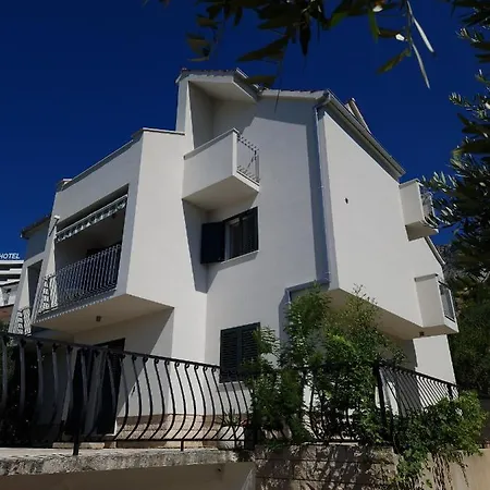 Apartment By The Sea Duce, Omis - 11673 *